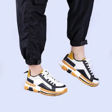 Дамски спортни обувки Agata жълти