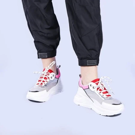 Дамски спортни обувки Tanika червени