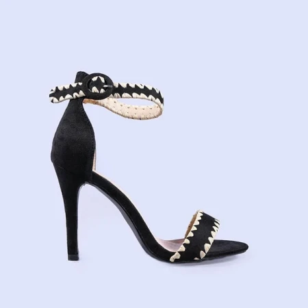 Дамски сандали Usaghi черни