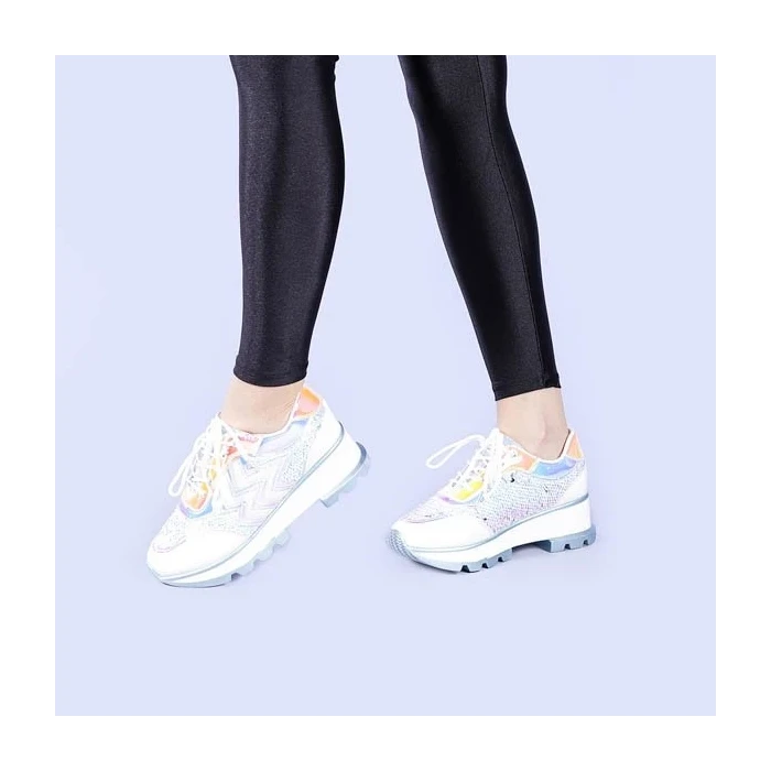 Дамски спортни обувки Tereza бели