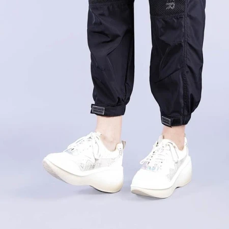 Дамски спортни обувки Sabah бежови