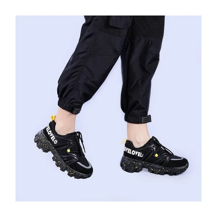 Дамски спортни обувки Magdalen черни