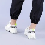 Дамски спортни обувки Magdalen бели