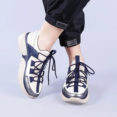 Дамски спортни обувки Lucy бежови