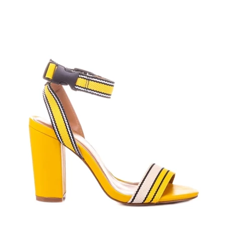 Дамски сандали Faith жълти