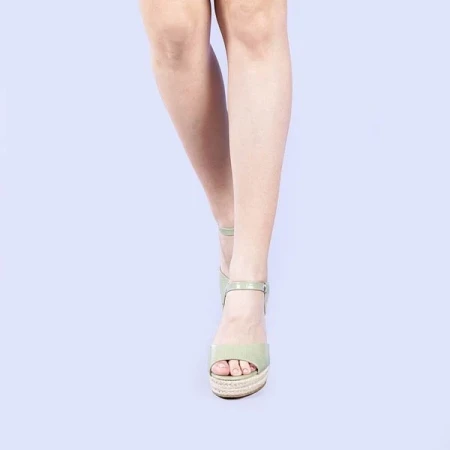 Дамски сандали Alina зелени