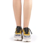 Дамски спортни обувки Andra Зебра