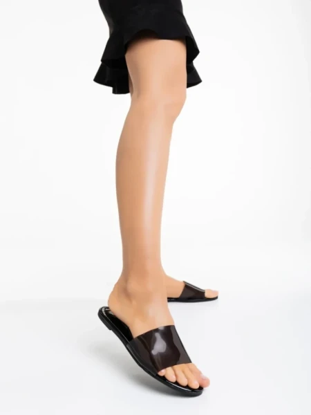 Дамски чехли черни Myrna