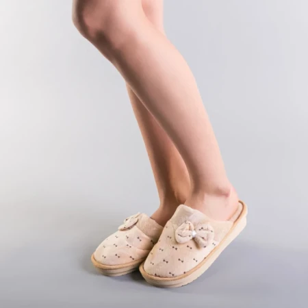 Дамски чехли  Ninis бежови