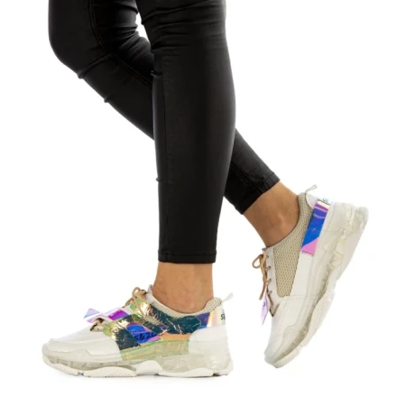 Дамски спортни обувки  Esha бели