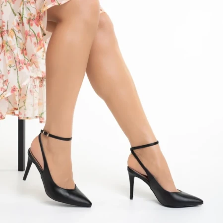 Дамски сандали  Vaness черни