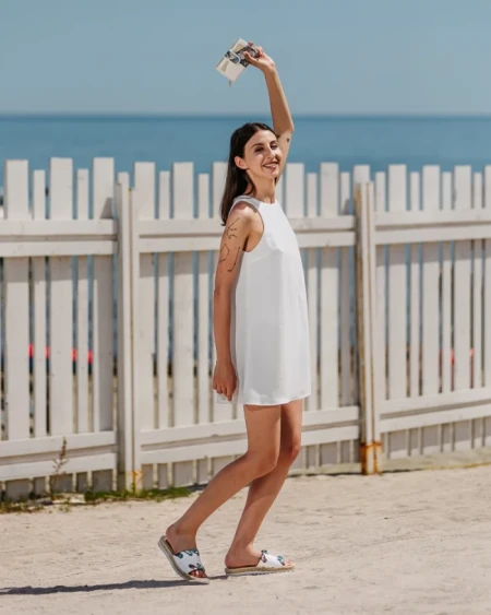 Дамски чехли  Hanina бели