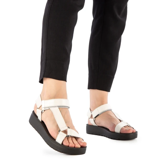 Дамски сандали  Camille бели