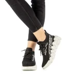 Дамски спортни обувки Britany черни с бяло