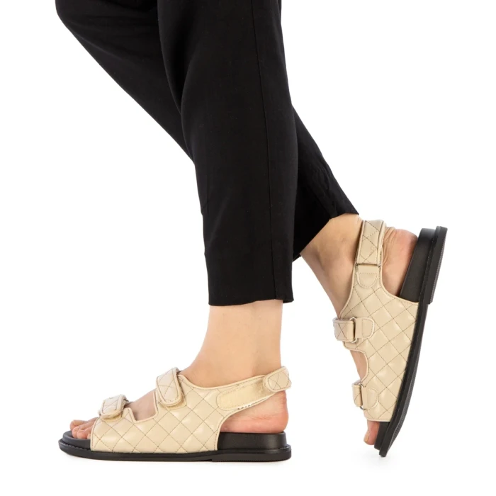 Дамски сандали  Alfa бежови