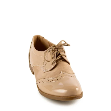 Всекидневни дамски обувки Claire бежови