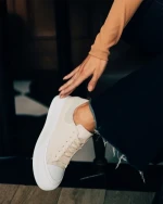 Дамски кецове Evelyn бежови