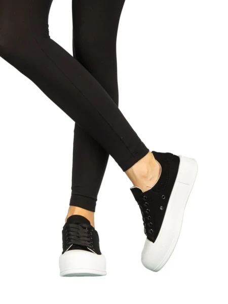 Дамски кецове Evelyn черни