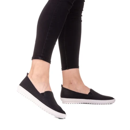 Дамски спортни обувки Julie черни