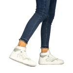 Дамски спортни обувки Gretola бели