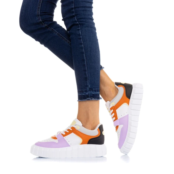 Дамски спортни обувки Chabela лилави