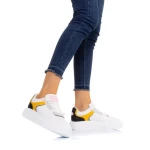 Дамски спортни обувки Chabela бели