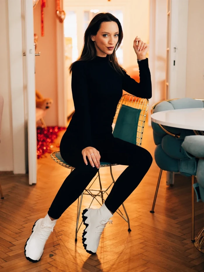 Дамски спортни обувки Sorra бели