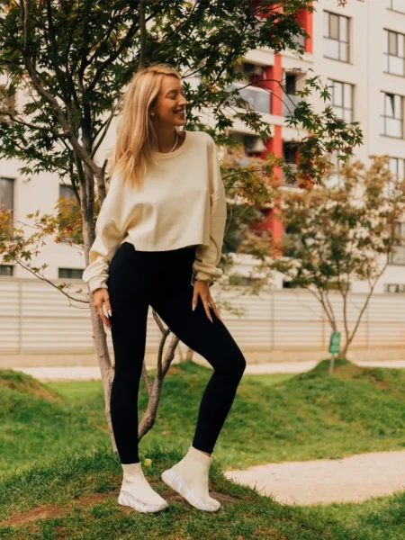 Дамски спортни обувки Sunya бежови