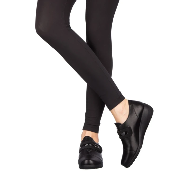 Дамски обувки casual  Disera черни