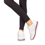 Дамски спортни обувки Corny бели