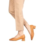 Дамски обувки Emina камел