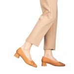 Дамски обувки Emina камел