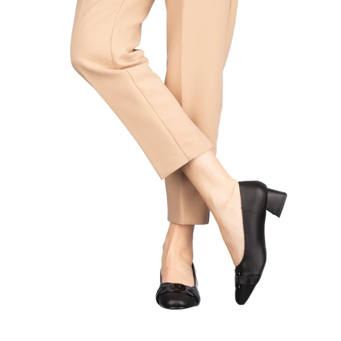 Дамски обувки Emina черни