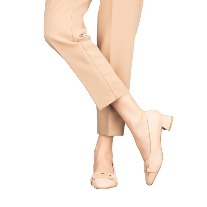 Дамски обувки Emina бежови