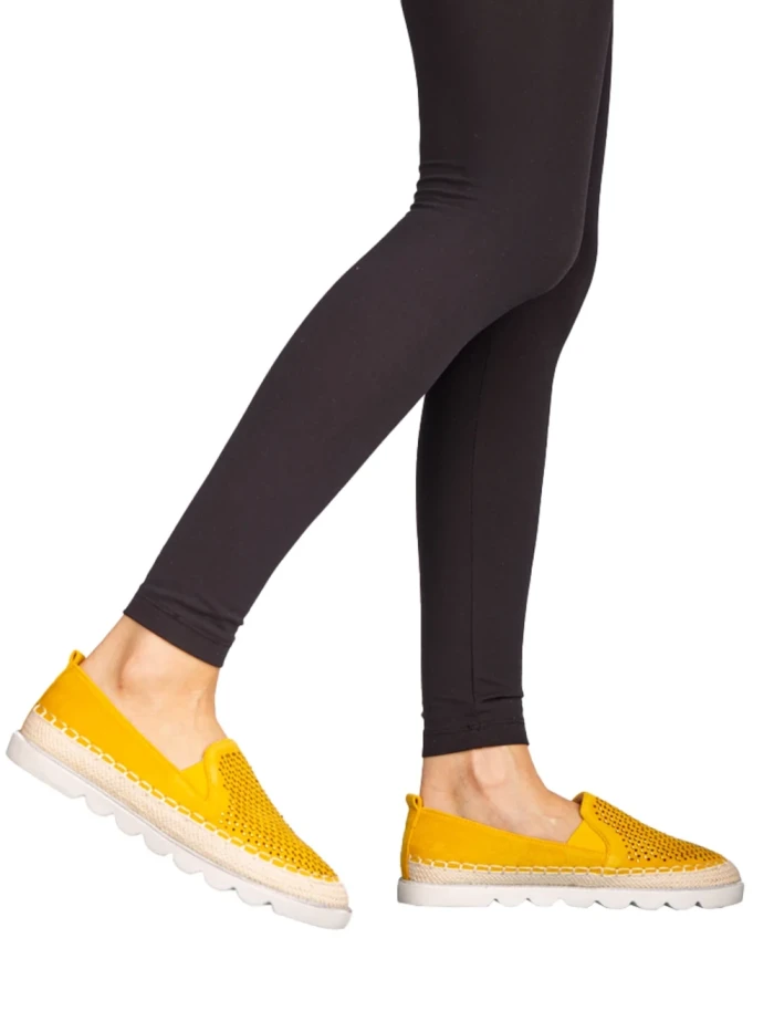 Дамски еспадрили Iovi жълти