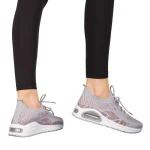 Дамски спортни обувки  сиви  от текстилен материал  Ikel