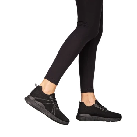 Дамски спортни обувки  черни от текстилен материал  Bicoz