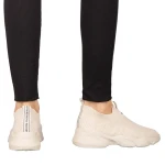 Дамски спортни обувки бежови  от текстилен материал  Flove