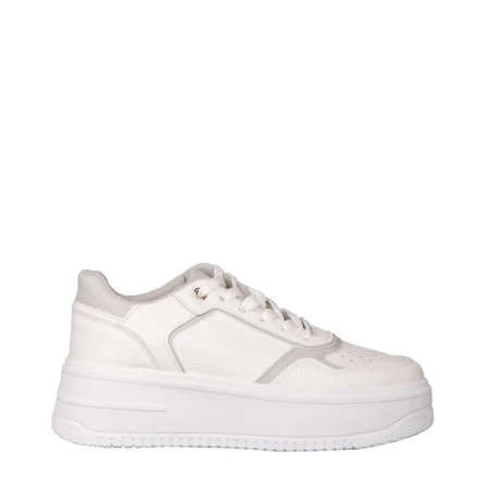 Дамски спортни обувки бели  от еко кожа  Medar