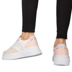 Дамски спортни обувки  розови  от еко кожа  Oрозови o