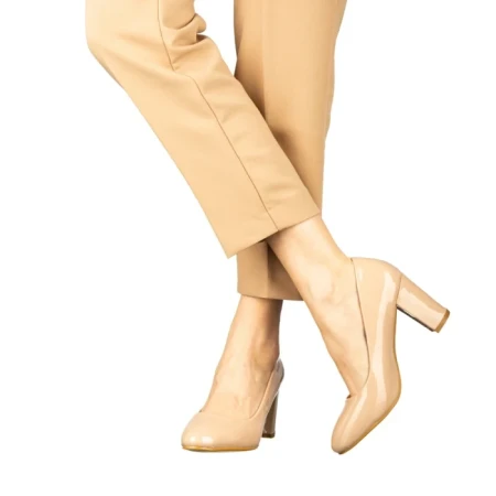 Дамски обувки с ток бежови  от еко кожа  Crenta