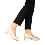 Дамски обувки с ток бежови  от еко кожа  Sansiro