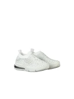 Детски спортни обувки бели  от текстилен материал  Iutaf