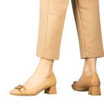 Дамски обувки с ток камел  от еко кожа  Sansiro