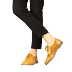 Дамски обувки casual без ток от еко кожа камел Bergo