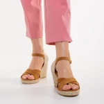 Дамски сандали камел от текстилен материал  Eligma