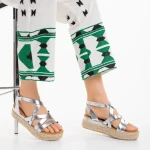 Дамски обувки сребристи  от еко кожа  Xiena