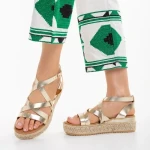 Дамски обувки златисти  от еко кожа  Xiena