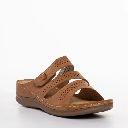 Дамски чехли  камел  от еко кожа  Finley