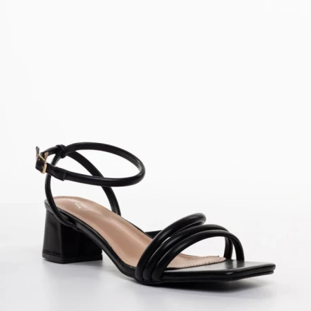 Дамски сандали с ток черни  от еко кожа  Nayeli